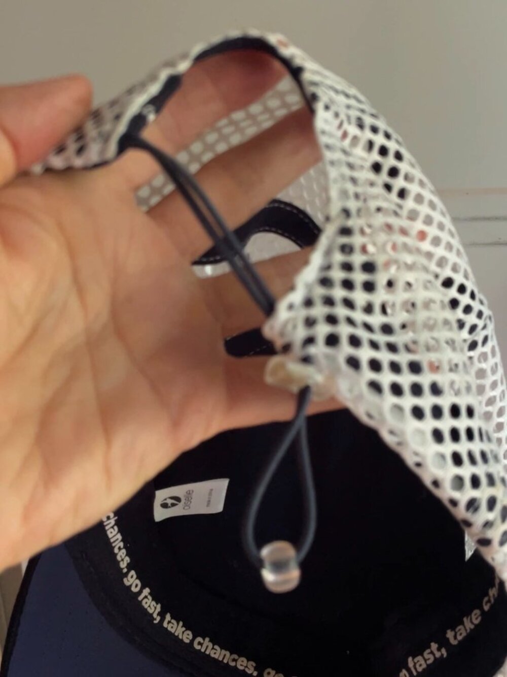 Oiselle Run Trucker Hat - Picture 3 of 3